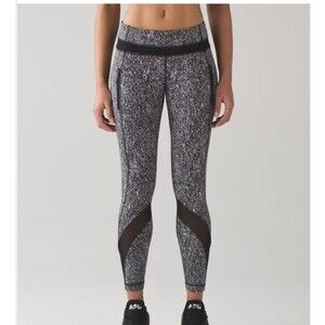 Lululemon Black & White Print Cropped Zipper Leggings Size 4 Power Luxtreme